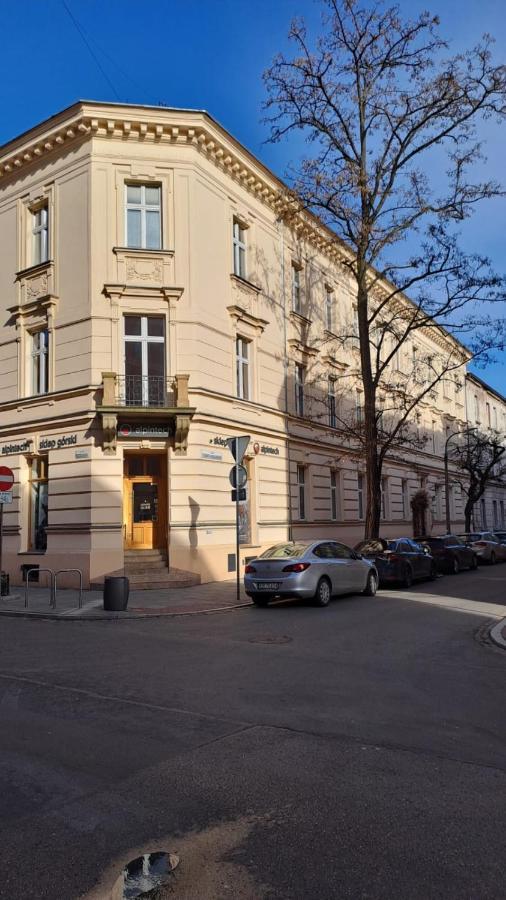 Ground Floor Family Apartment Краков Экстерьер фото