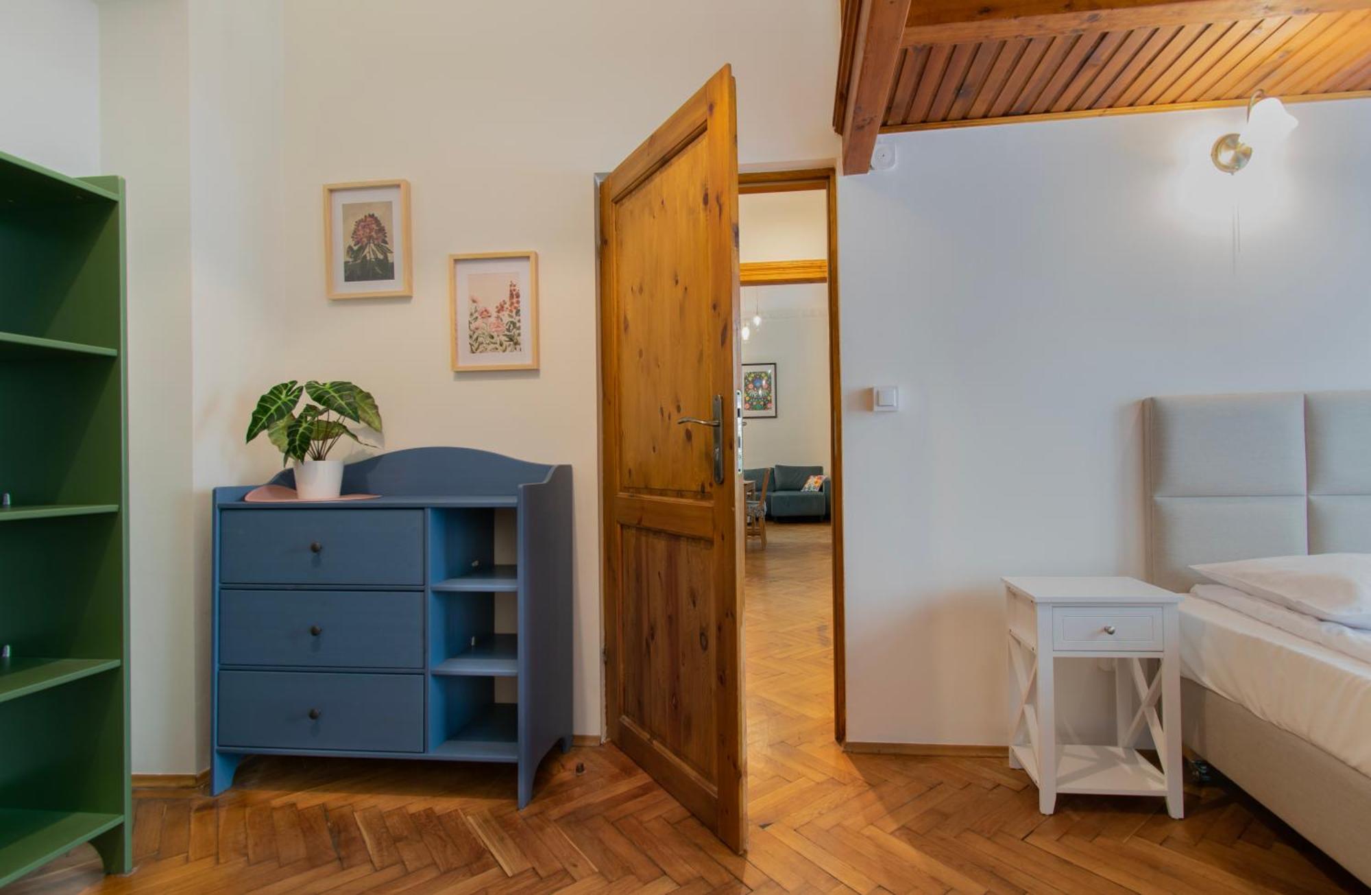 Ground Floor Family Apartment Краков Экстерьер фото